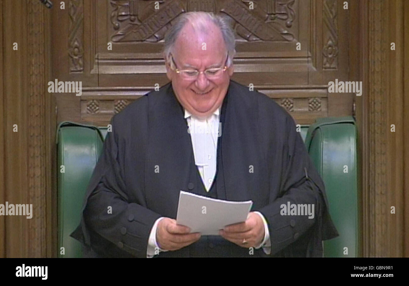 Commons Speaker Michael Martin makes a statement to the House of Commons in Westminster, London regarding the proposed new rules for MPs expenses. Stock Photo