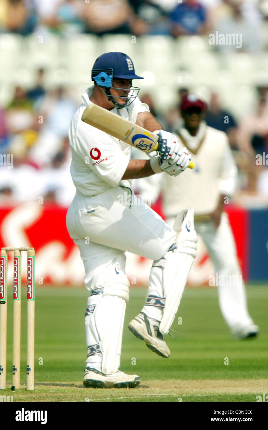 Cricket - npower Second Test - England v West Indies - Day Four. England's Graham Thorpe hits out Stock Photo