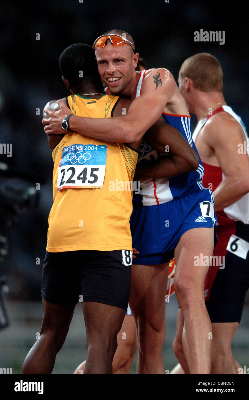 Athletics Athens Olympic Games 2004 Men's Decathlon Stock Photo Alamy