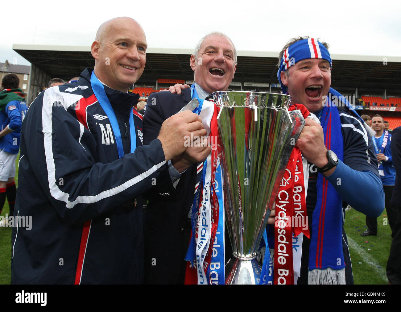 Rangers manager walter smith center hires stock photography and images