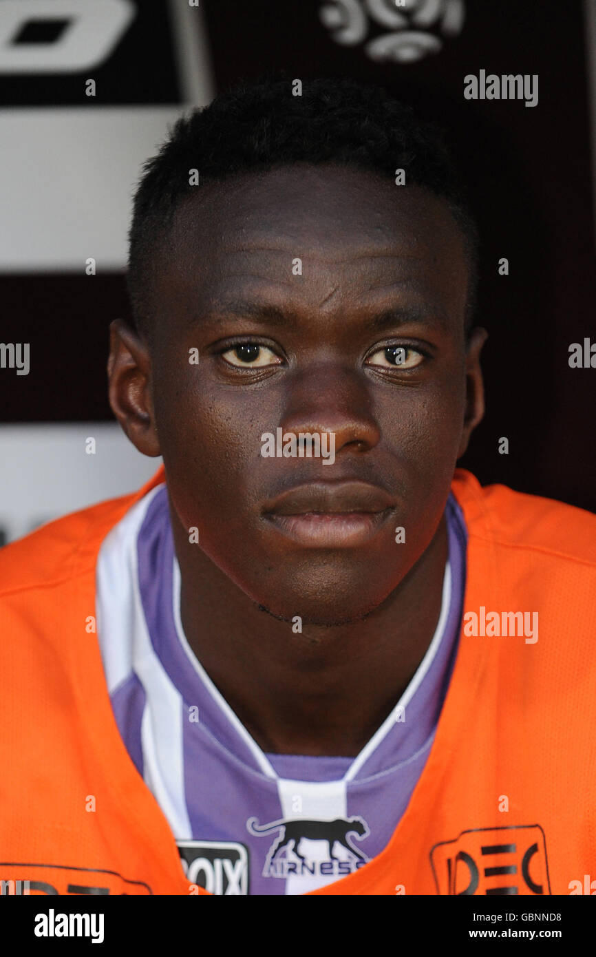 Soccer - French Premiere Division - Nice v Toulouse - Stade Municipal du Ray - Nice. Oumar N'Diaye, Toulouse Stock Photo