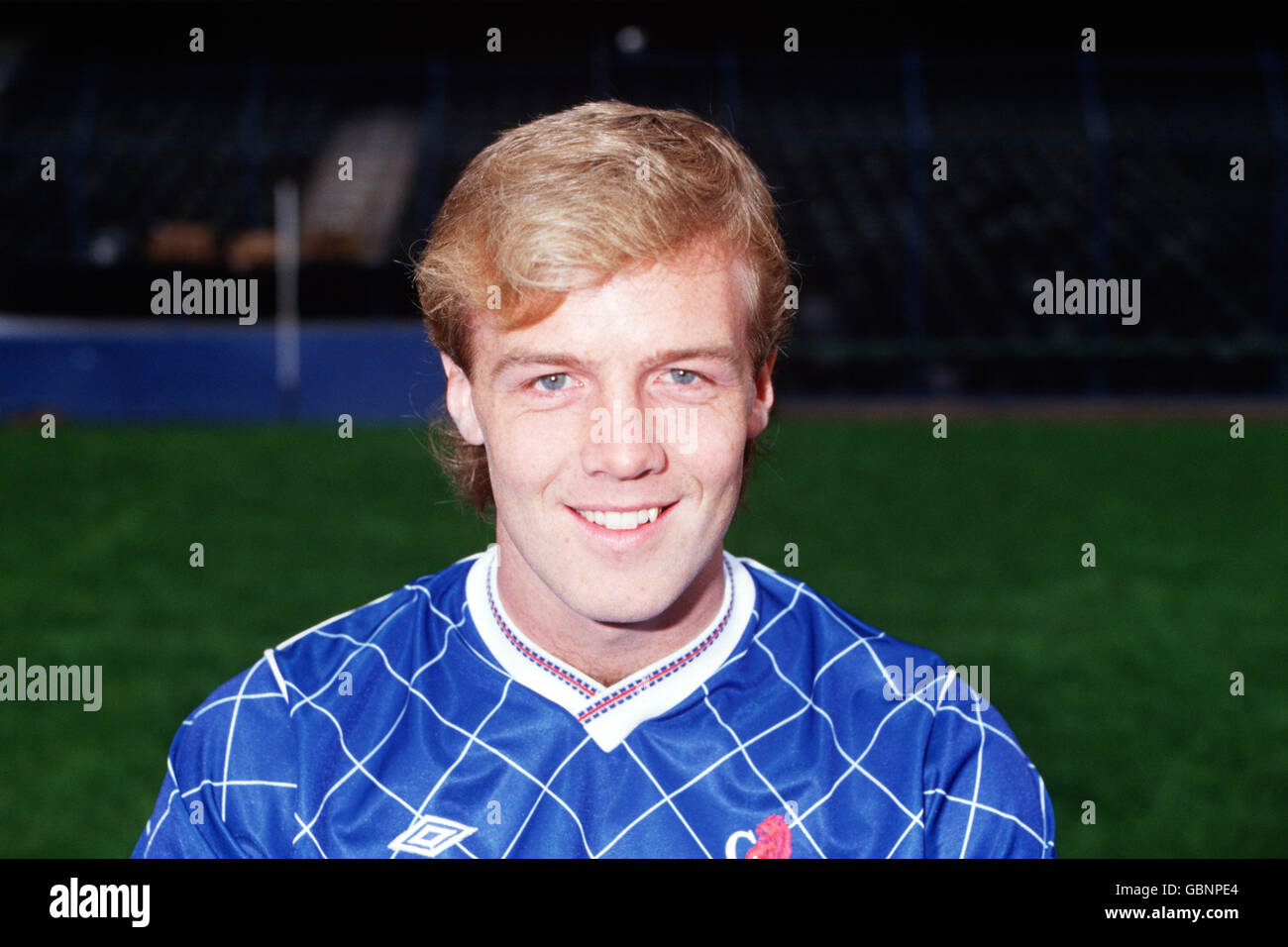 A Banner for Kerry Dixon | Chelsea Fancast