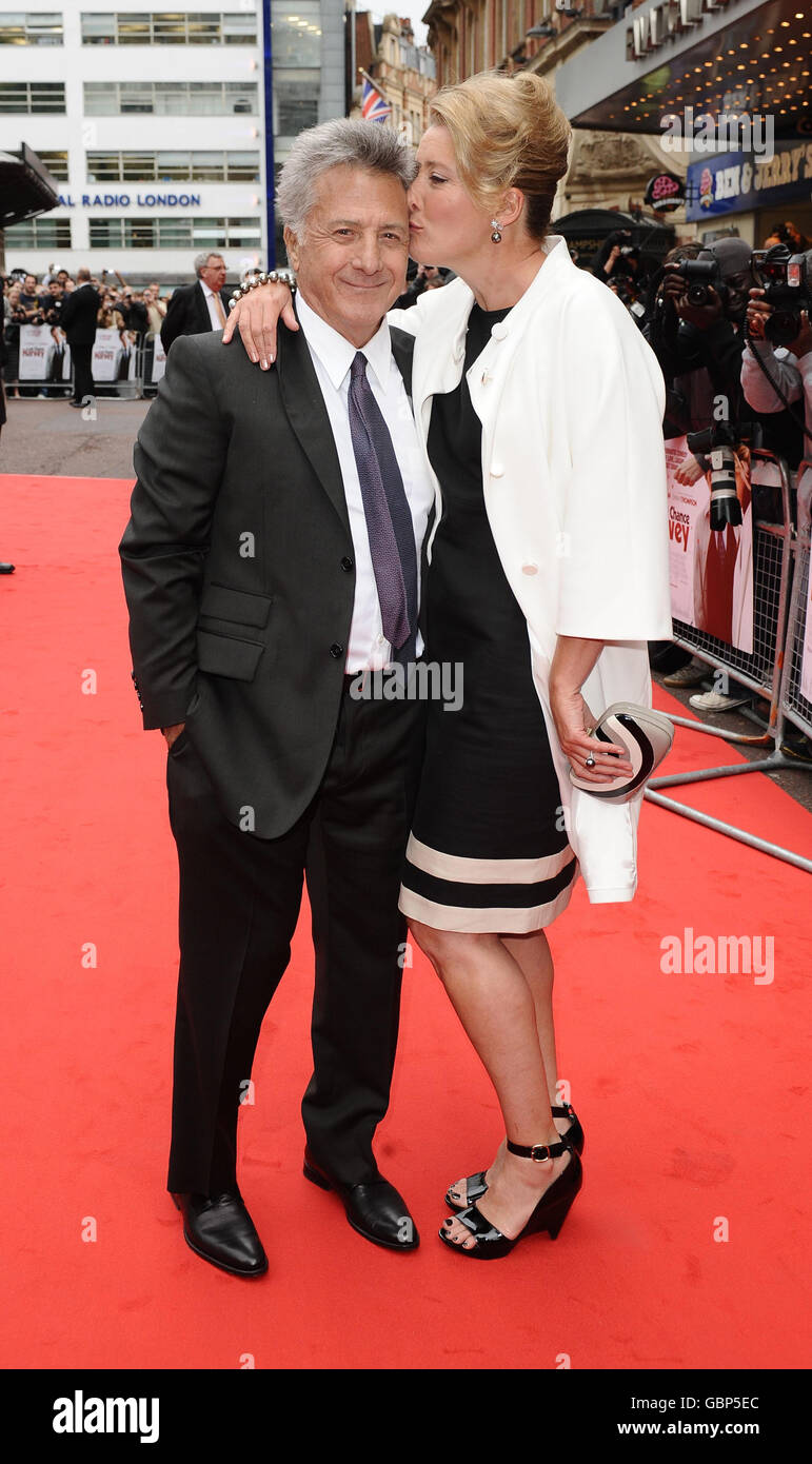 Dustin Hoffman and Emma Thompson arrive at the premiere of Last Chance Harvey at the Odeon West
