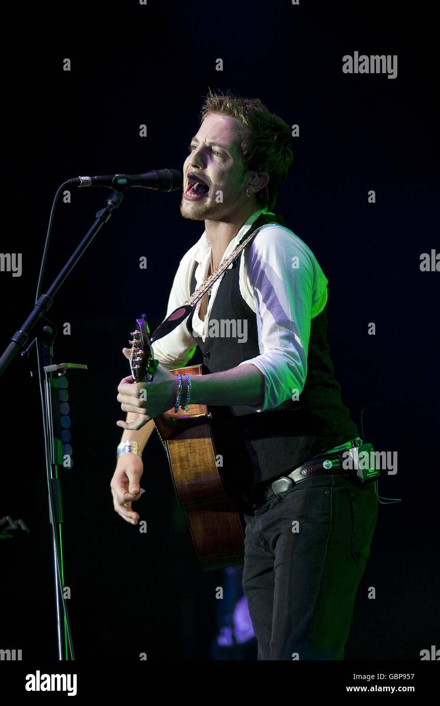 James Morrison concert Hampton Court Palace Festival Stock Photo Alamy James Morrison concert Hampton Court Palace Festival Stock Photo Alamy