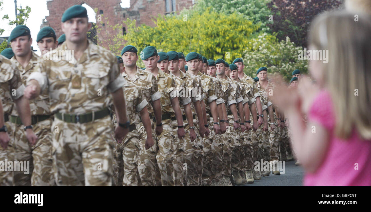 45 commando royal marines hi-res stock photography and images - Alamy