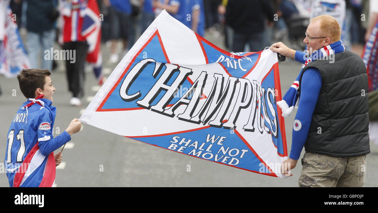 Rangers fans celebrate Scottish Premier League champions