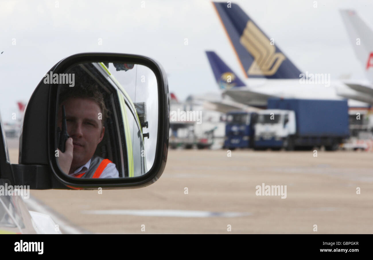 airside-operations-duty-manager-mark-sandford-at-heathrow-airport