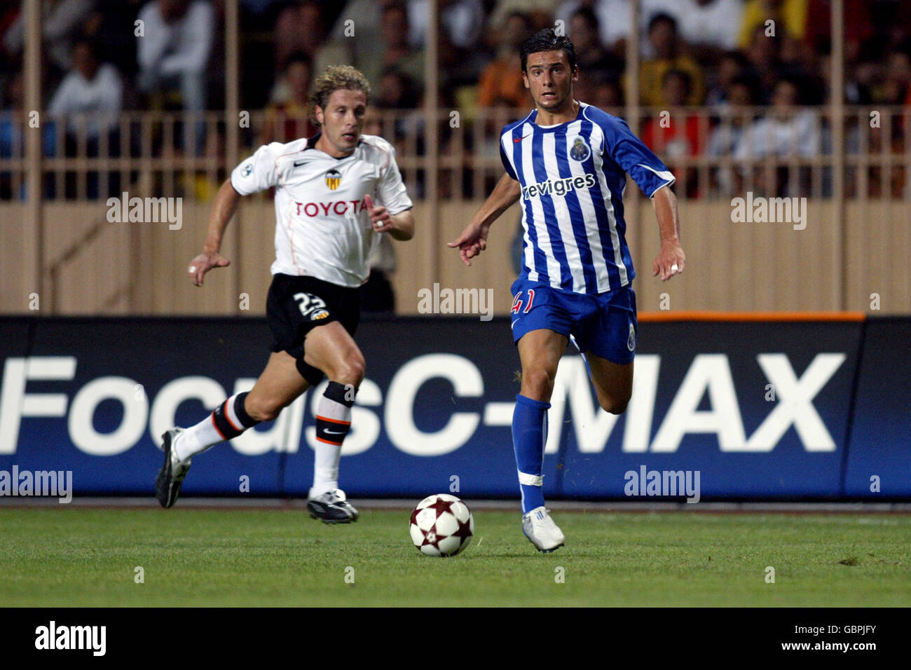Soccer UEFA Super Cup FC Porto v Valencia Stock Photo Alamy