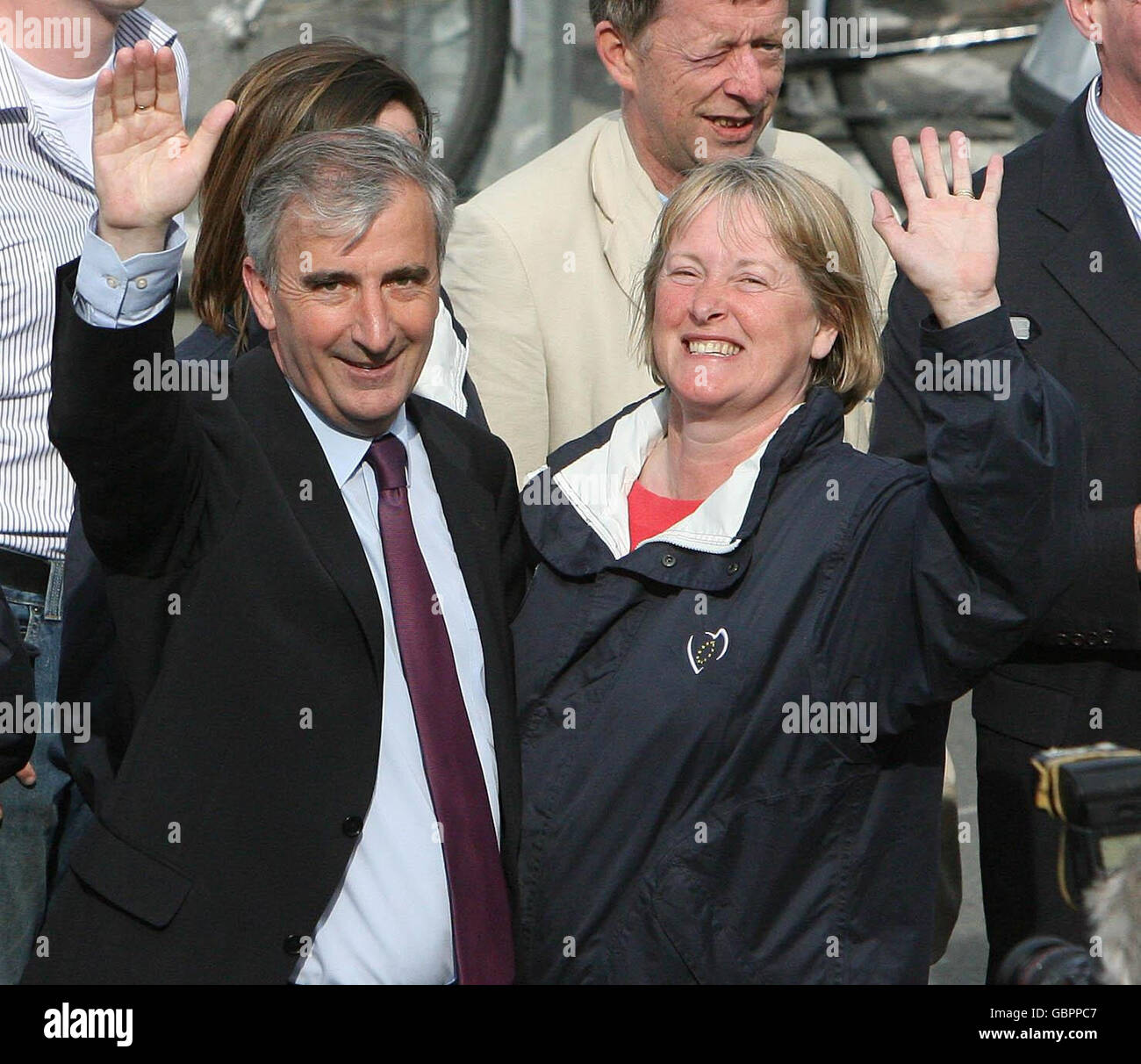 Fine Gaels Gay Mitchell and wife Norma arrive as counting continues in the European elections at the RDS centre in Ballsbridge, Dublin. Stock Photo