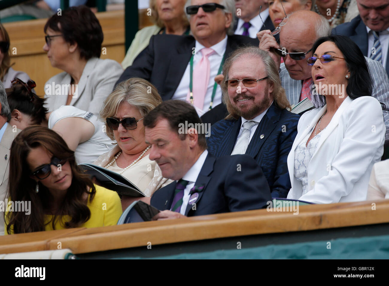 London, UK. 07th July, 2016. The Duchess Of Cambridge, Barry & Linda Gibb The Wimbledon Championships 2016 The Wimbledon Championships 2016 The All England Tennis Club, Wimbledon, London, England 07 July 2016 Ladies' Singles Semi Finals The All England Tennis Club, Wimbledon, London, England 2016 © Allstar Picture Library/Alamy Live News Credit:  Allstar Picture Library/Alamy Live News Stock Photo