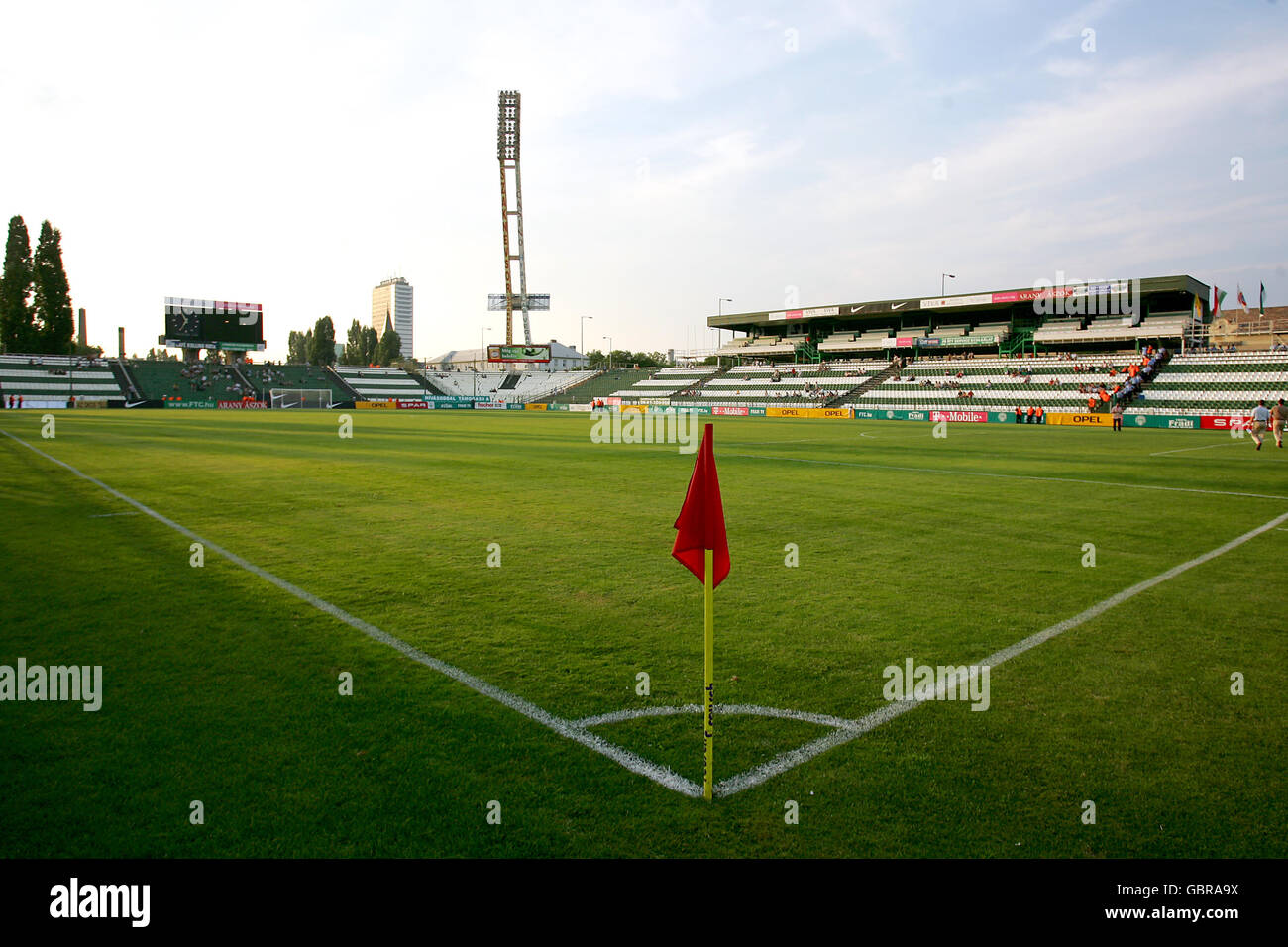 Foto de Ferencvarosi Tc X Sliema El Partida De Futebol Da Uefa e