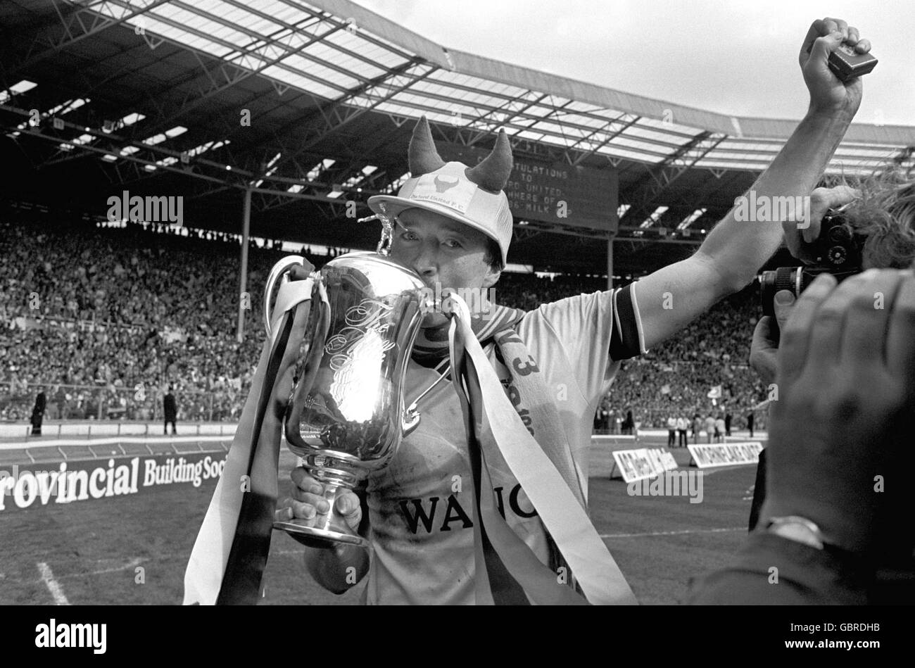 Oxford united milk cup hires stock photography and images Alamy