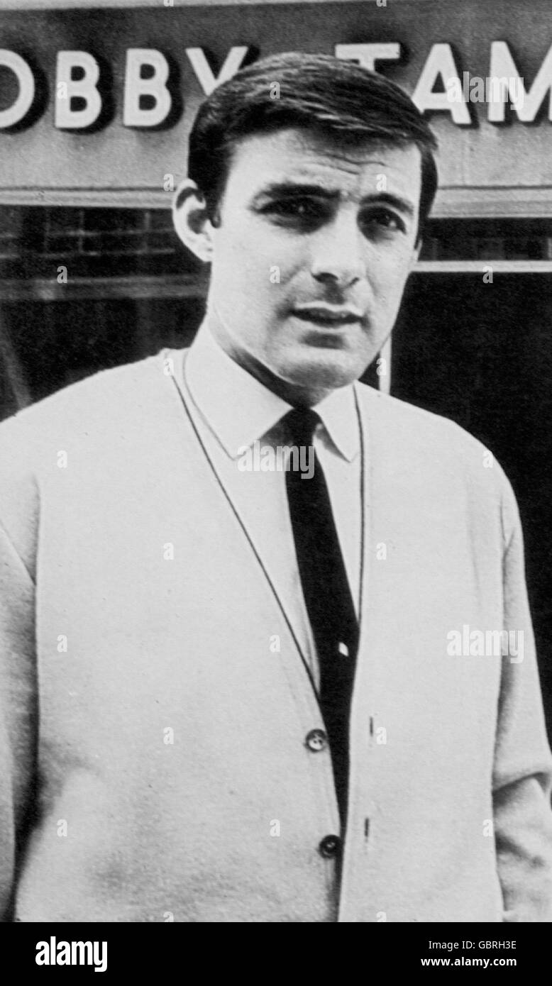 Soccer - Bobby Tambling. Chelsea's Bobby Tambling outside his sports shop Stock Photo