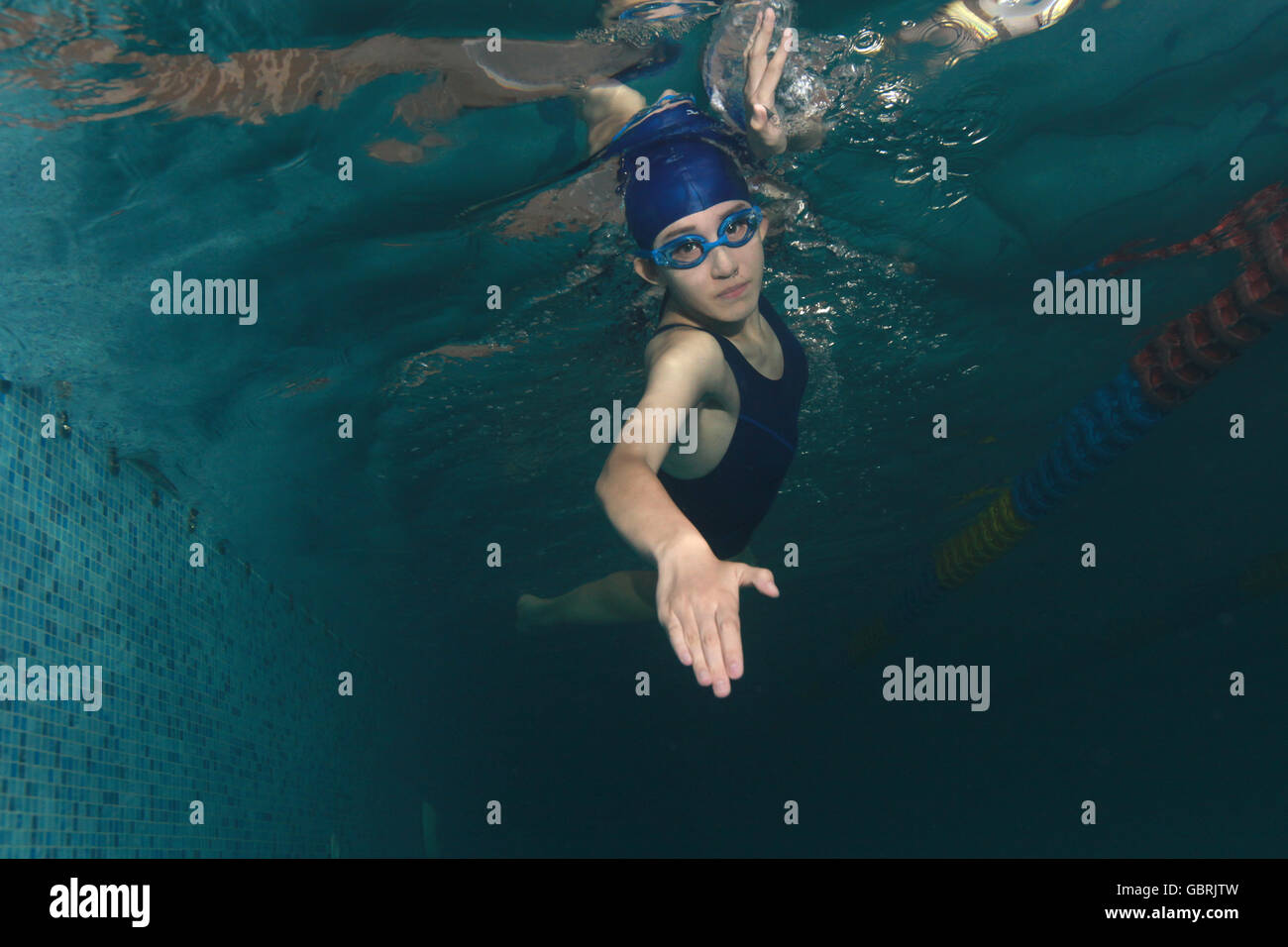 Women swimming cap hi-res stock photography and images - Alamy