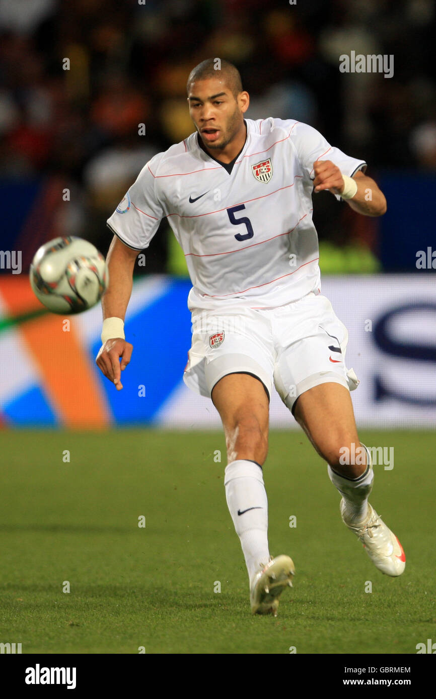 Soccer - Confederations Cup 2009 - Group B - USA v Brazil - Loftus Versfeld. Oguchi Onyewu, USA Stock Photo