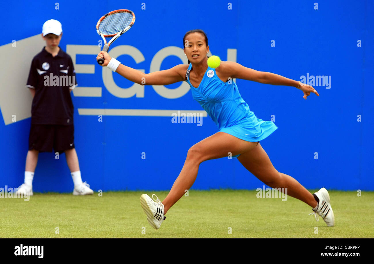 Great Britain's Anne Keothavong in action against Sofia Arvidsson during day two of the AEGON Classic at Edgbaston Priory, Birmingham. Stock Photo