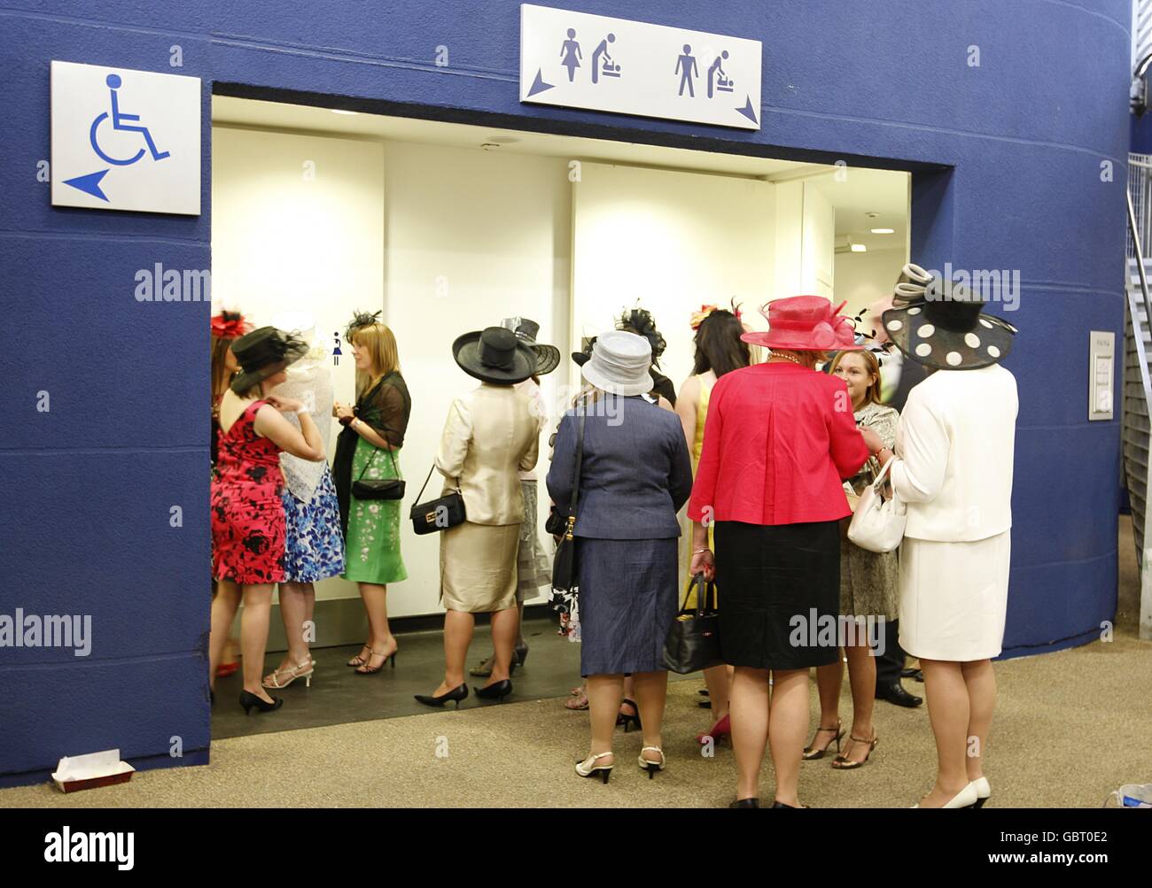 Ladies queue toilets royal ascot hires stock photography and images