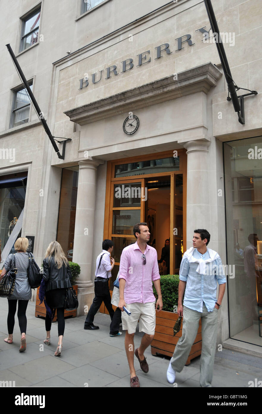 A general view of the Burberry Store at 21-23 New Bond Street in central  London Stock Photo - Alamy