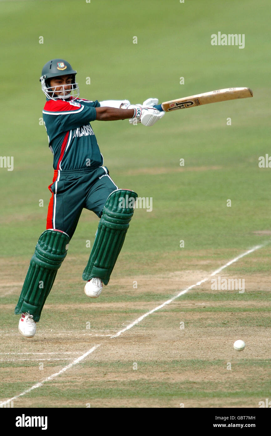 Cricket ICC Champions Trophy 2004 South Africa v Bangladesh Stock