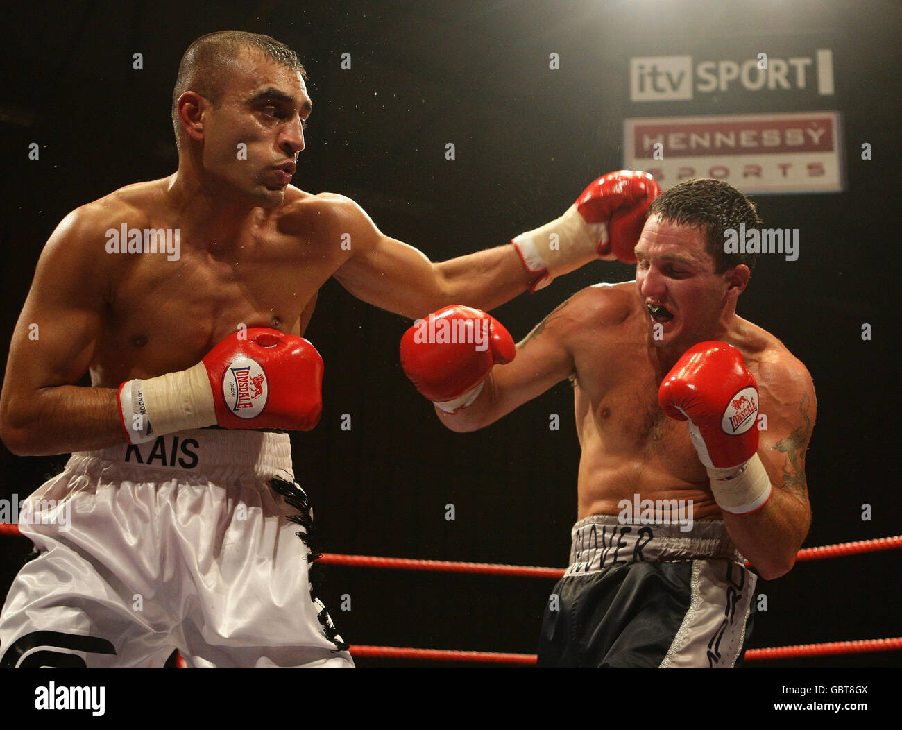 Boxing Light Welterweight Bout Nadeem Siddique v Tom Glover Robin