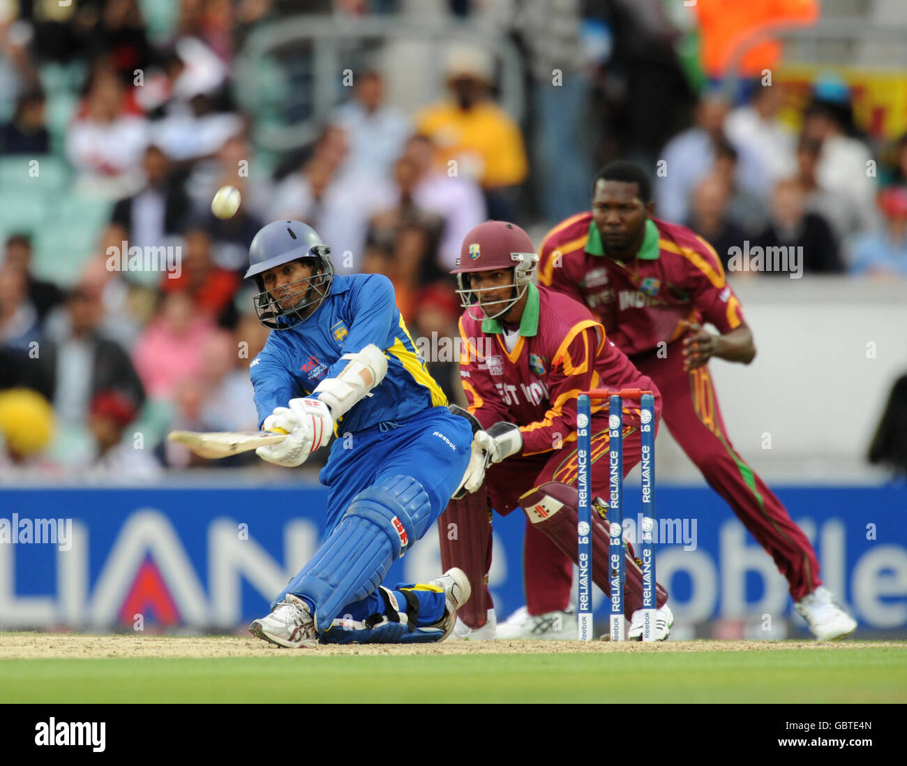 Cricket Equipment Images – Browse 13,983 Stock Photos, Vectors