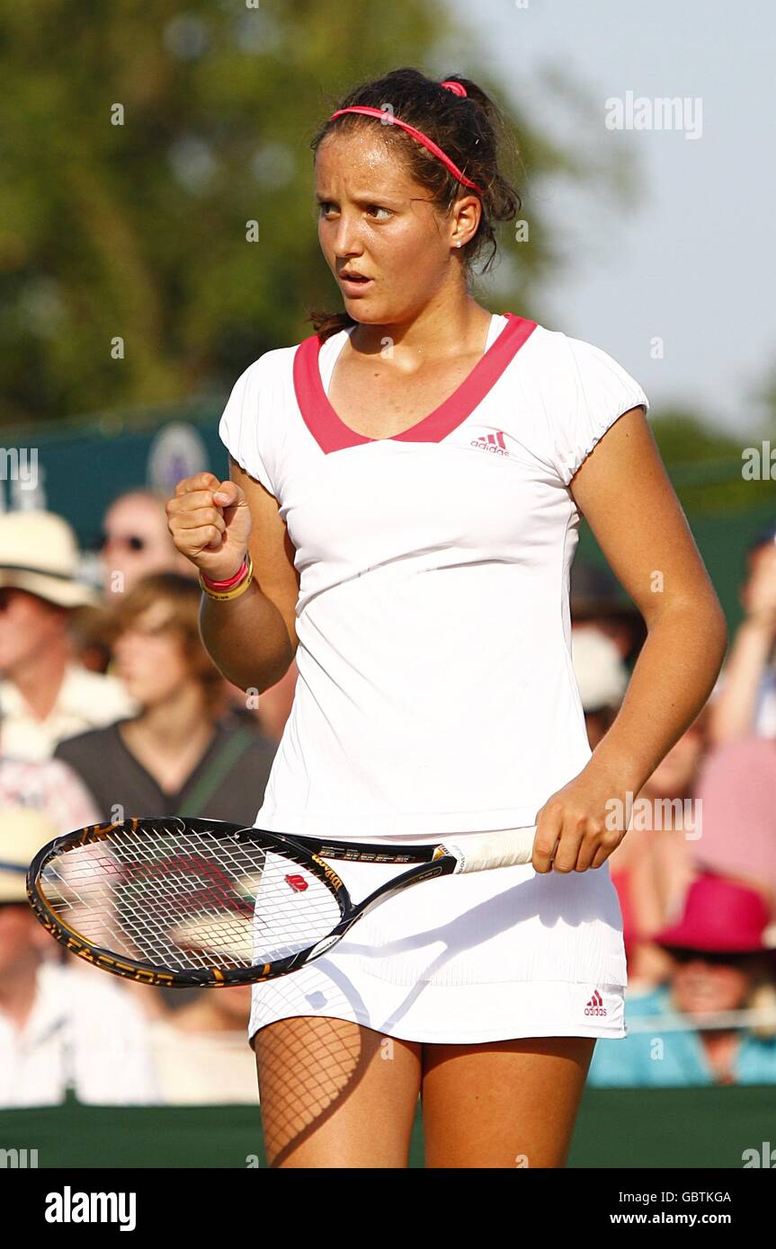 Great Britain's Laura Robson celebrates winning a point in her Girls' Singles Second Round match against Australia's Sally Peers during the Wimbledon Championships 2009 at the All England Tennis Club in Wimbledon. Stock Photo