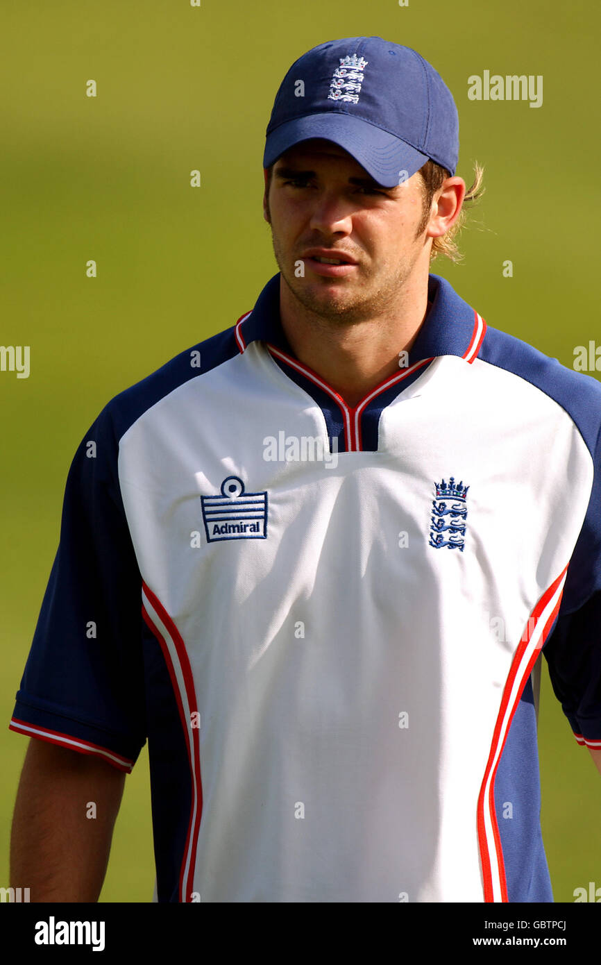 Cricket - ICC Champions Trophy 2004 - England v Zimbabwe. James