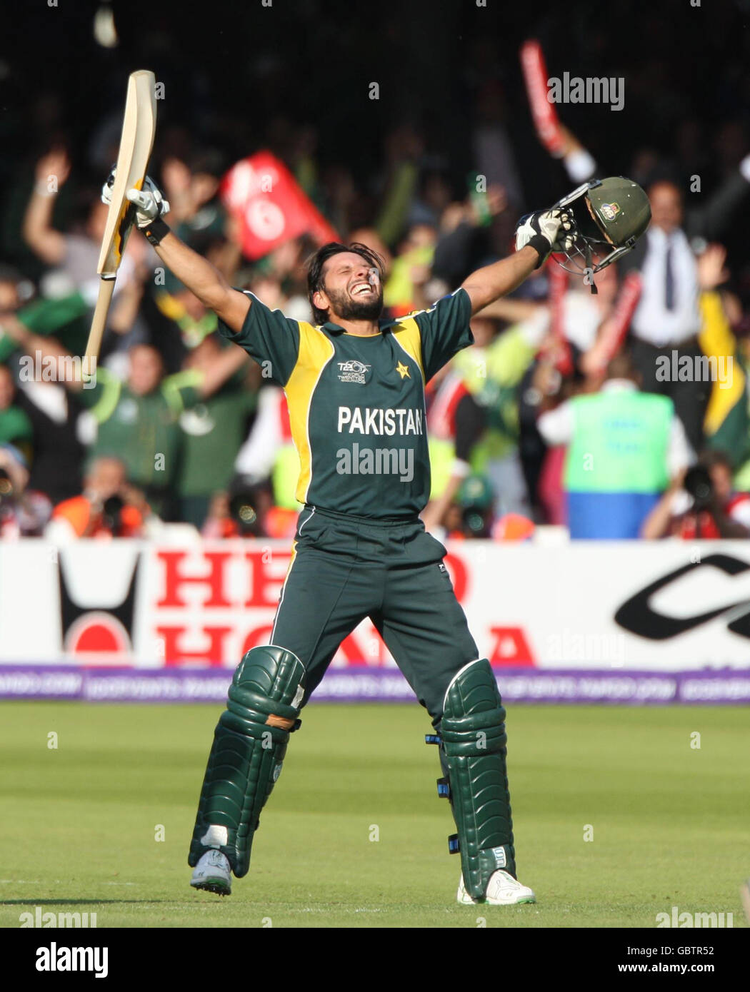 Shahid Afridi High Resolution Stock Photography and Images - Alamy