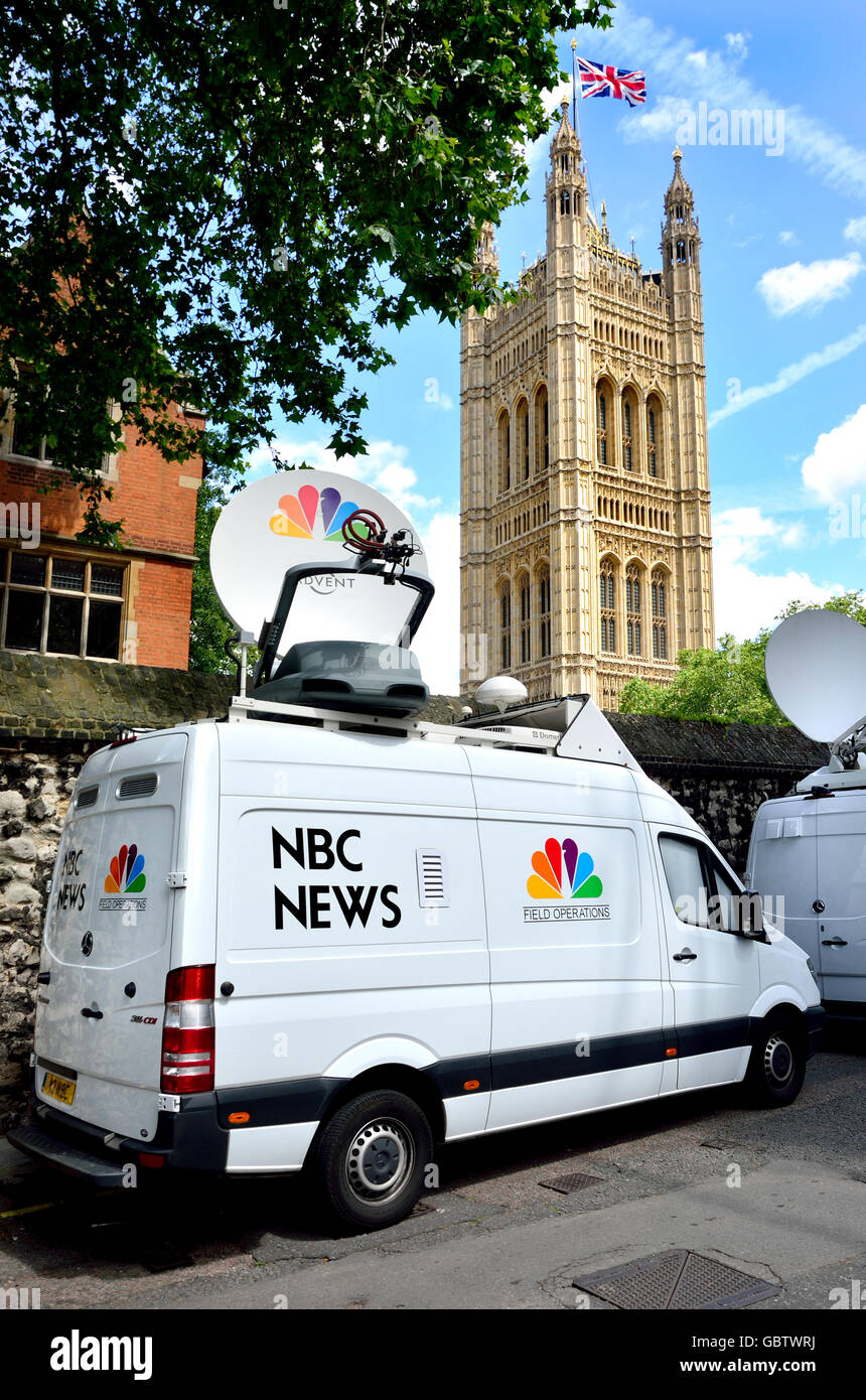 Nbc news van hi-res stock photography and images - Alamy