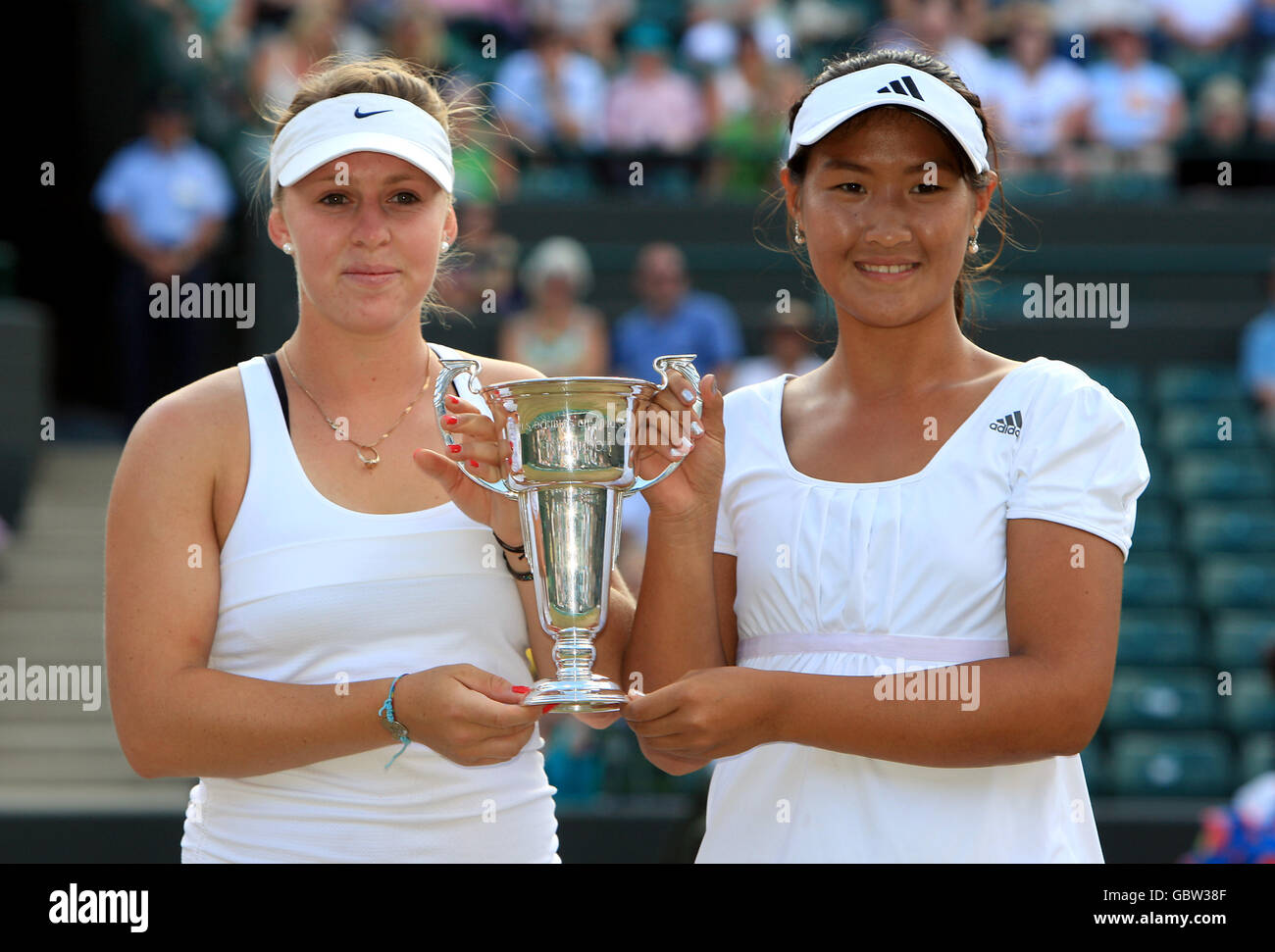 Tennis - 2009 Wimbledon Championships - Day Thirteen - The All England Lawn Tennis and Croquet Club Stock Photo