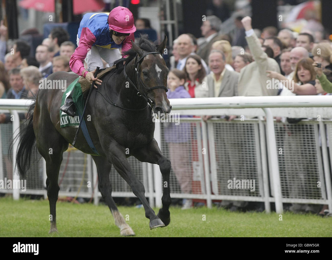 Derby line village hi-res stock photography and images - Alamy