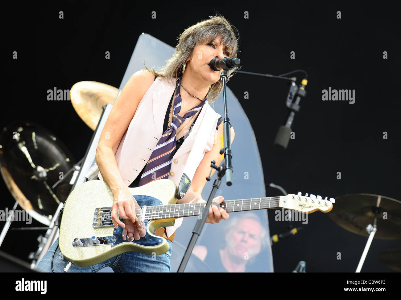 Chrissie Hynde and The Pretenders on stage at Hard Rock Calling, in Hyde Park, London. Stock Photo