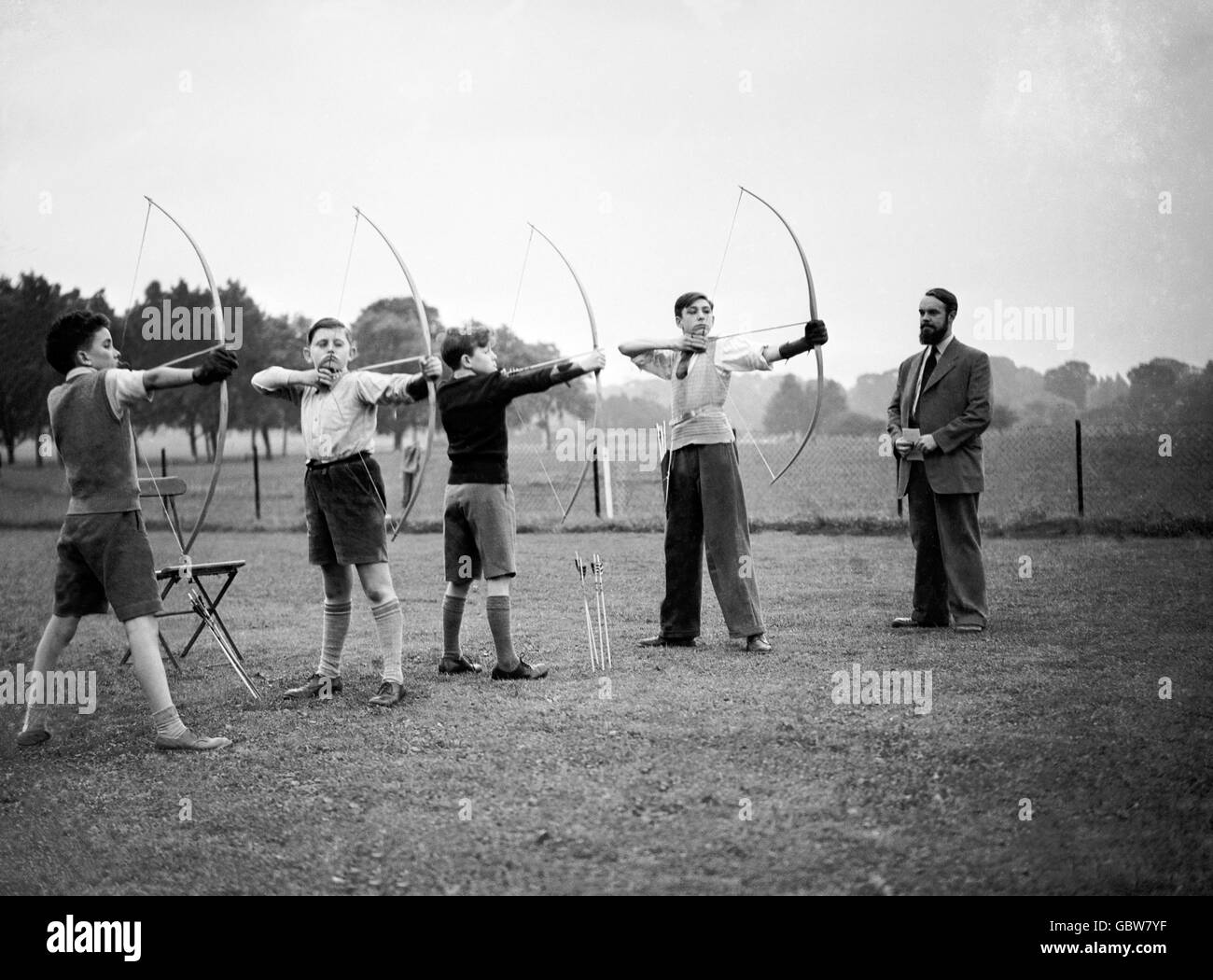 London archers club hires stock photography and images Alamy