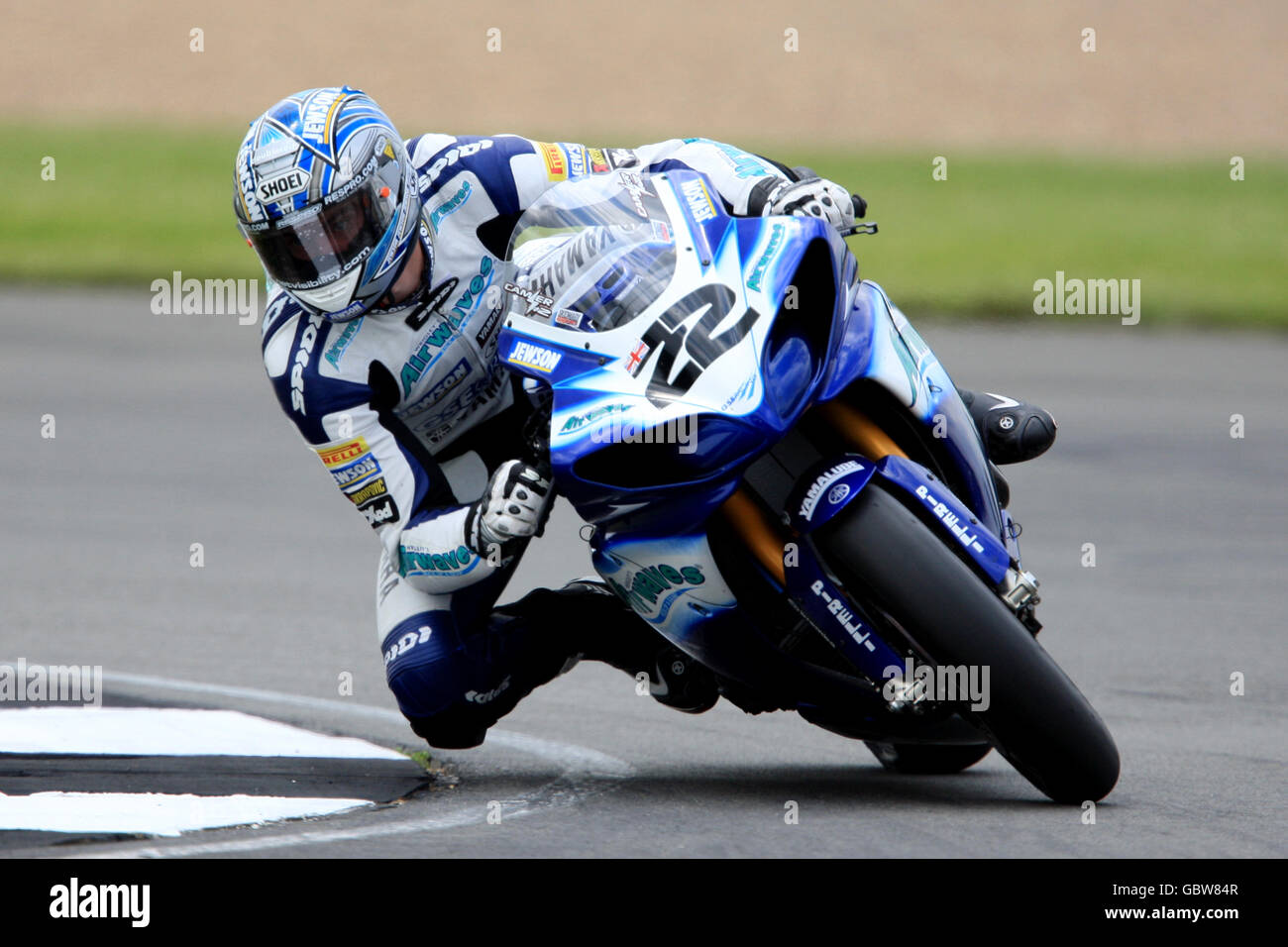 Motorcycling - SBK World Superbike Championship 2009 - Qualifying - Donington Park. United Kingdom's Leon Camier, Airwaves Yamaha Stock Photo