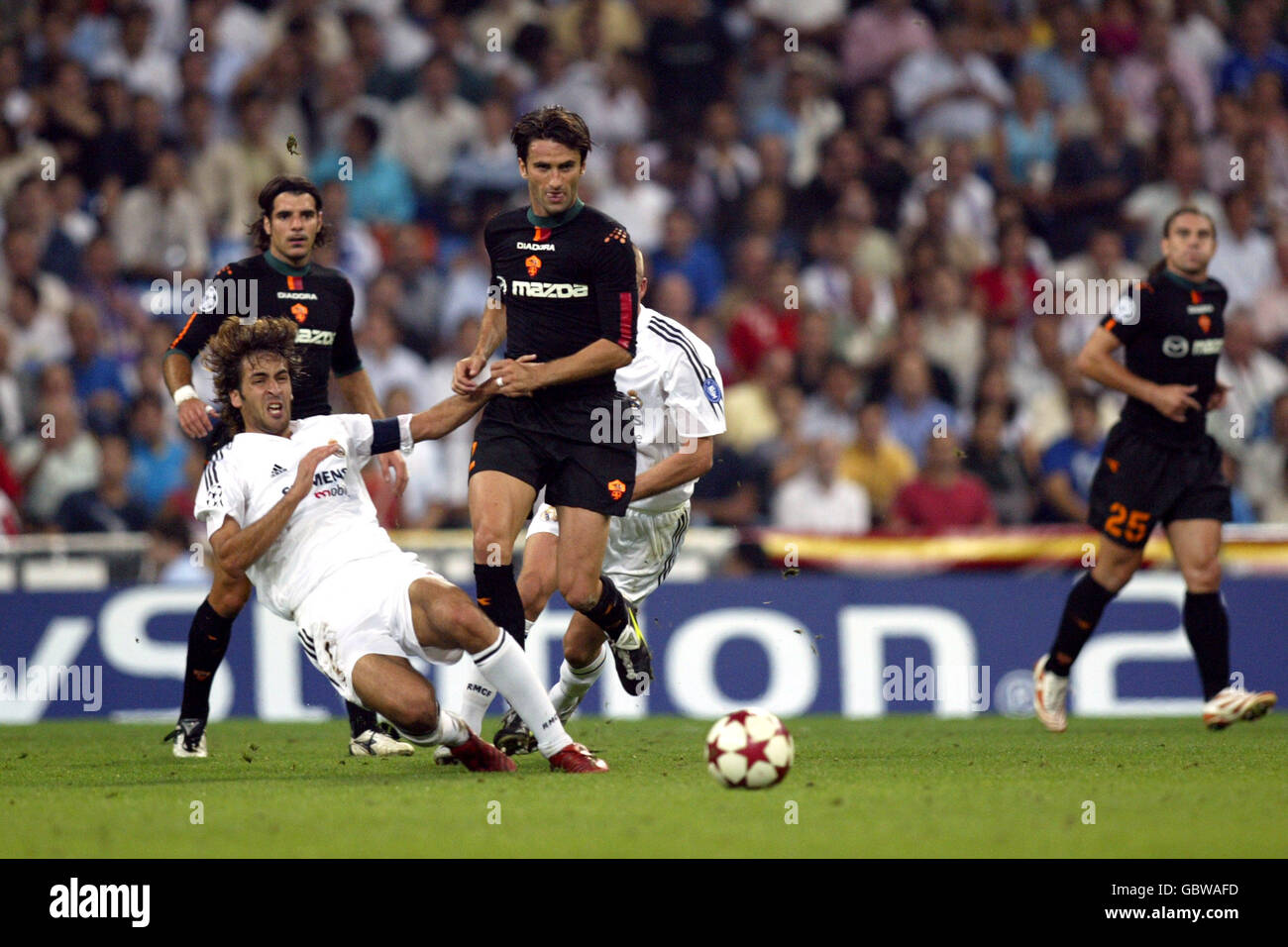 Soccer - UEFA Champions League - Group B - Real Madrid v Roma Stock Photo
