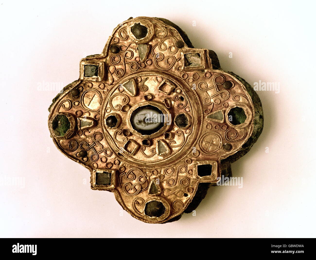 Medieval jewellery gems hires stock photography and images Alamy