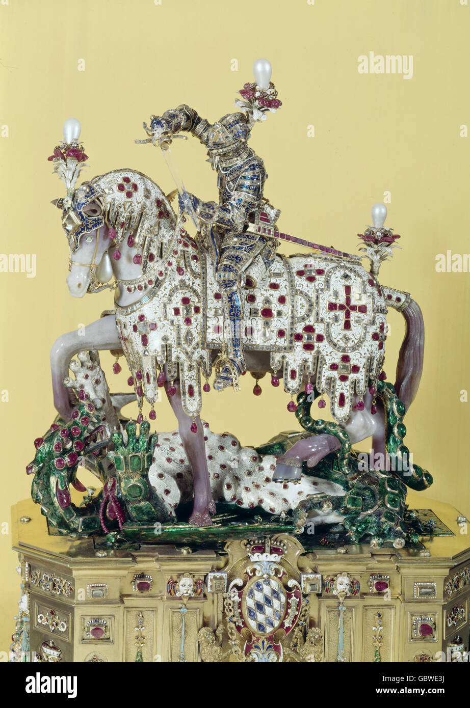 fine arts, sculpture, 'Saint George', gold ans silver with enamel and jewels, between 1586 - 1597, design by Friedrich Sustris, Treasury, Residenz, Munich, Stock Photo