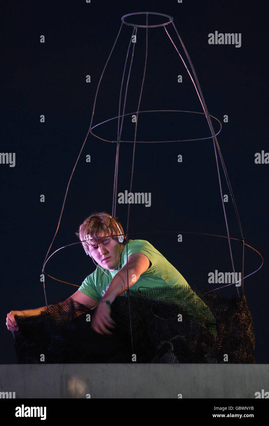 Mike Longman, 20, makes a sculpture on the Fourth Plinth in Trafalgar