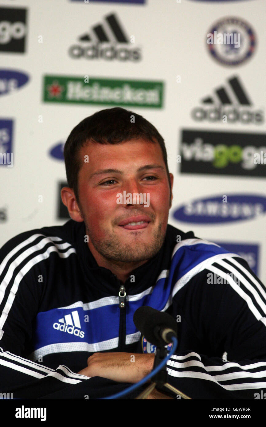 Turnbull ground hires stock photography and images Alamy