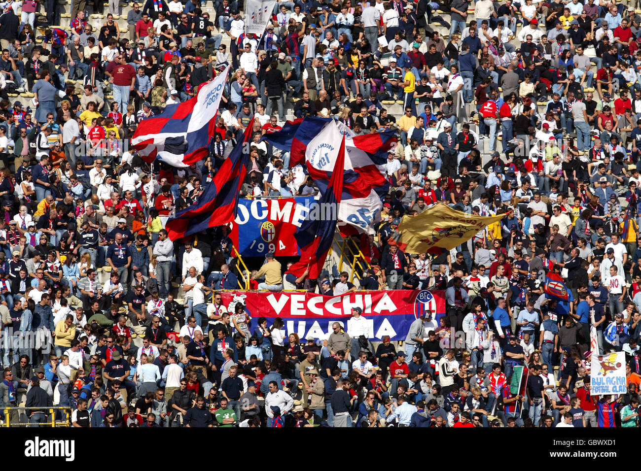 Bologna FC 1909 Fan Flag (GIF) - All Waving Flags