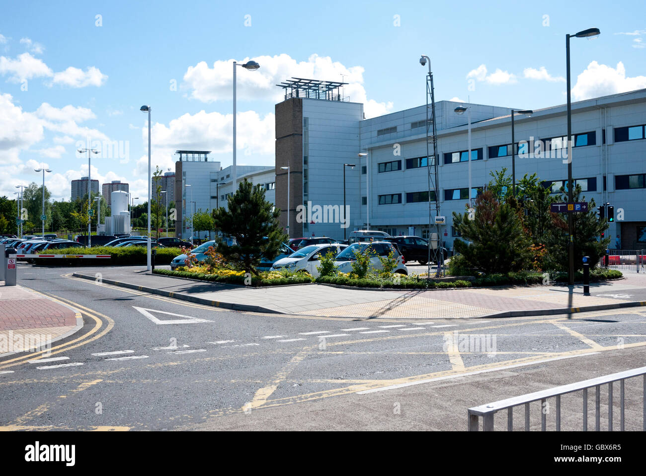The royal infirmary of edinburgh hires stock photography and images