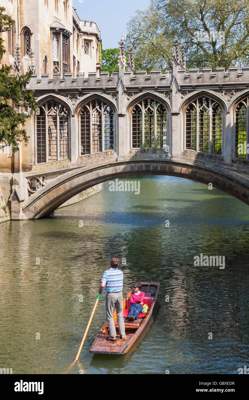 England, Cambridgeshire, Cambridge, St.John's College, Bridge of Sighs Stock Photo