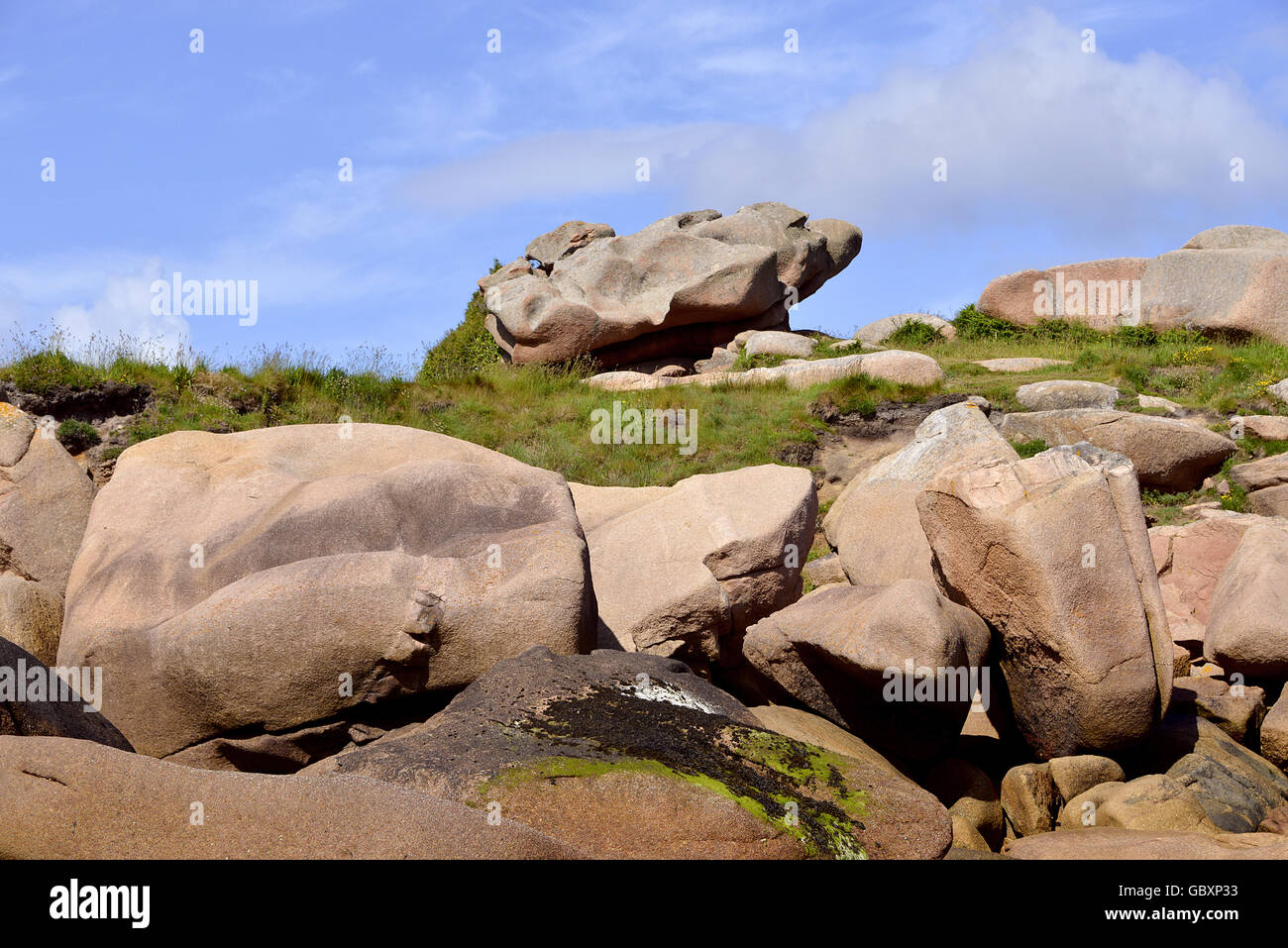 Pink granite grey sky hi-res stock photography and images - Alamy