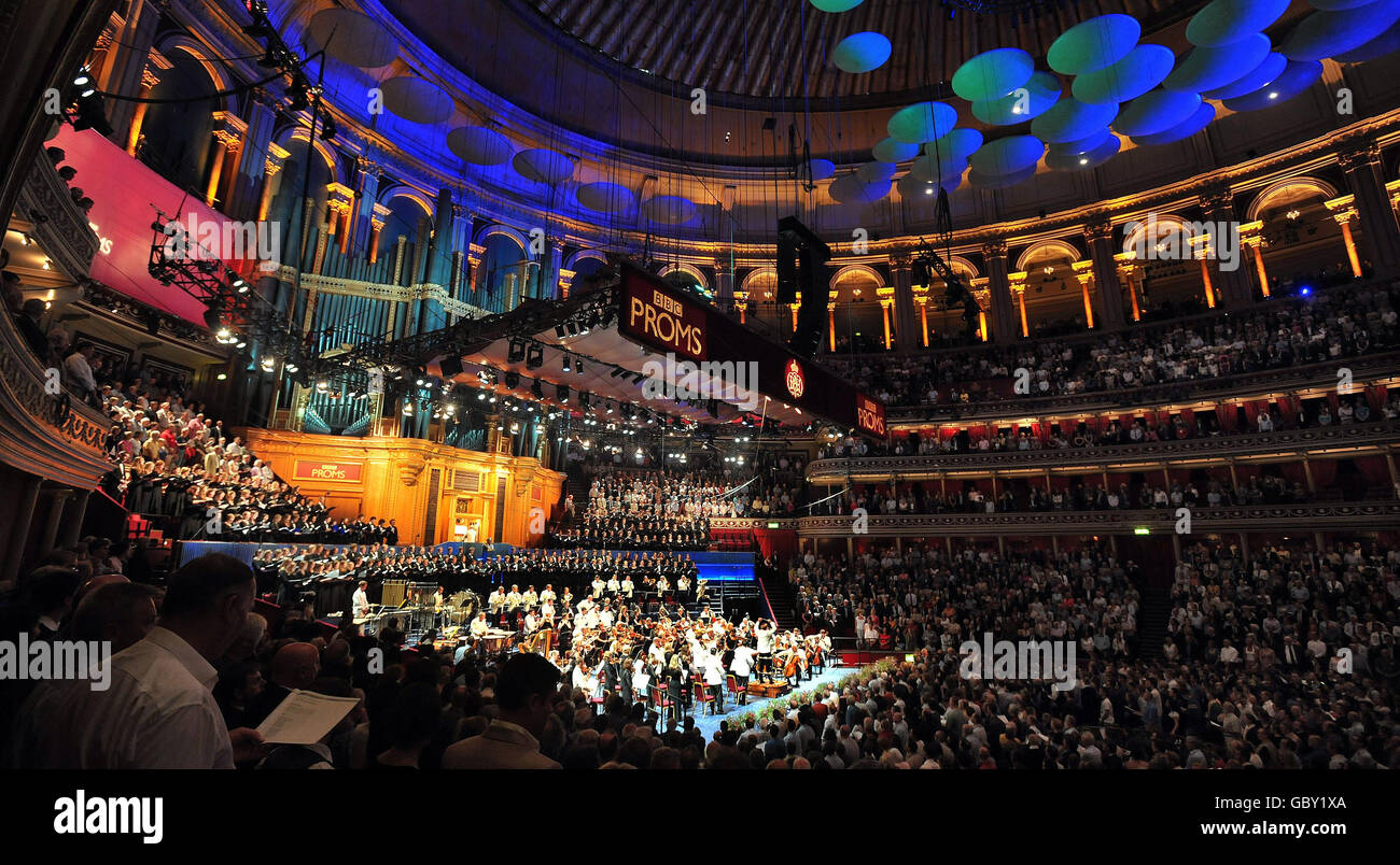 A general view of the celebrations at the Royal Albert Hall in London where guests are celebrating the 800th Anniversary of Cambridge University. Stock Photo