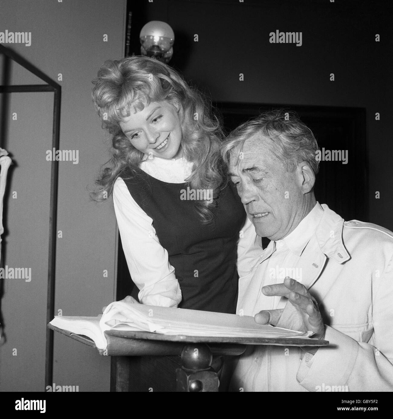 Film Production - John Huston and Susannah York - Freud Stock Photo