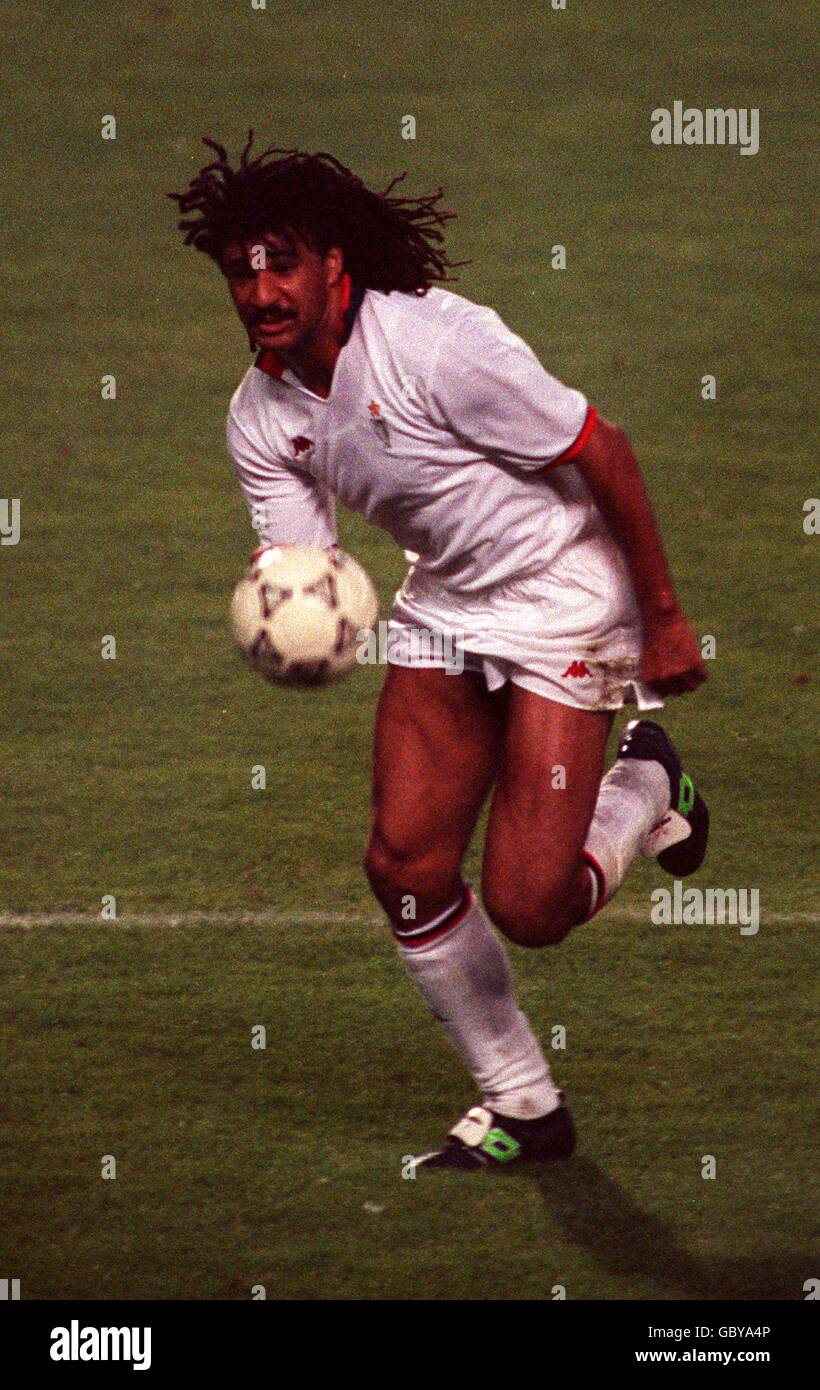 Ruud gullit hi-res stock and images - Alamy
