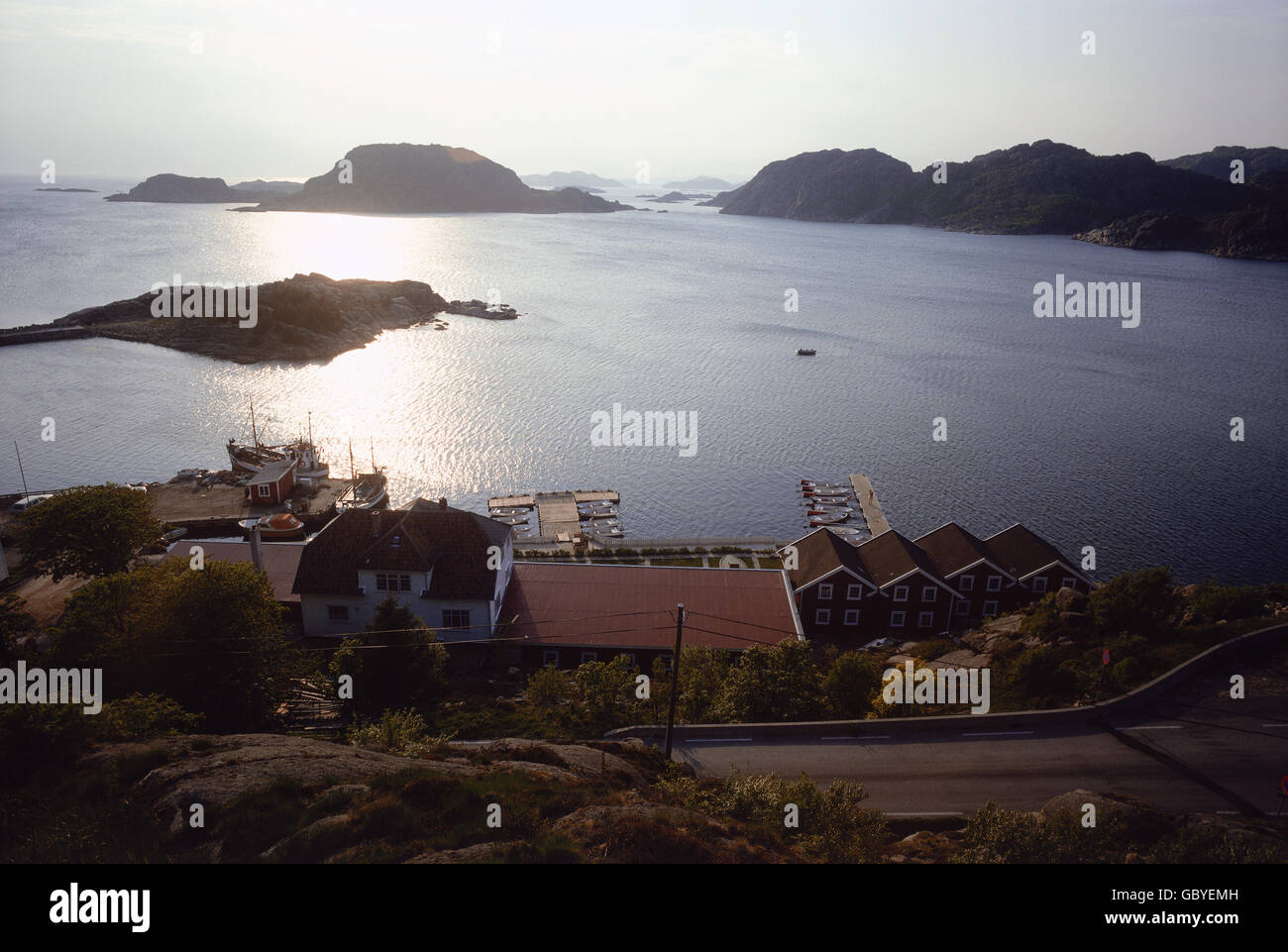 geography / travel, Norway, Southern Norwegian skerry coast, view over clefted coastline, 1981, Additional-Rights-Clearences-Not Available Stock Photo