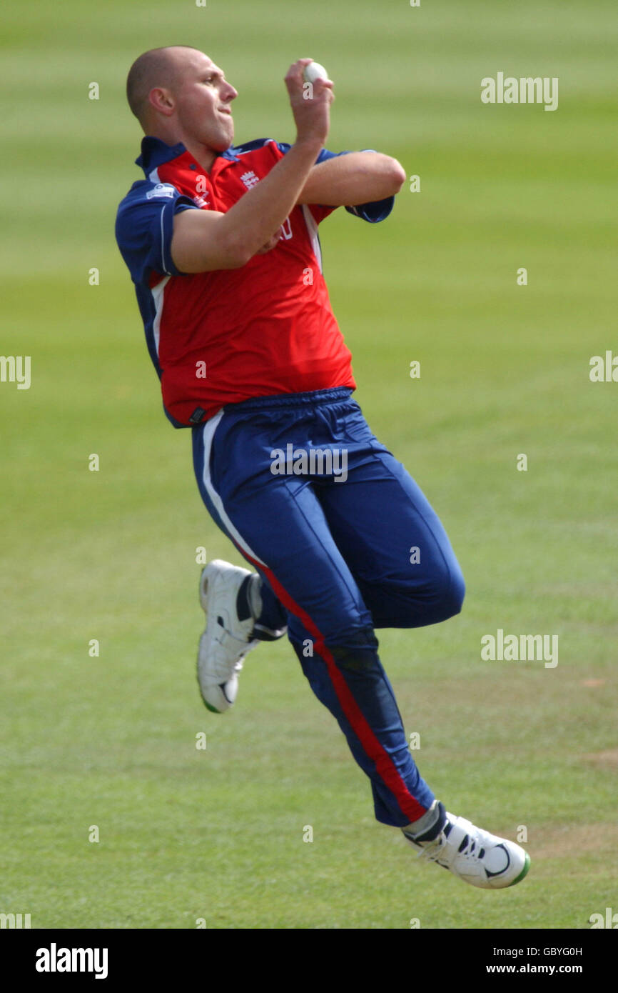 Icc trophy semi final 2004 hires stock photography and images Alamy