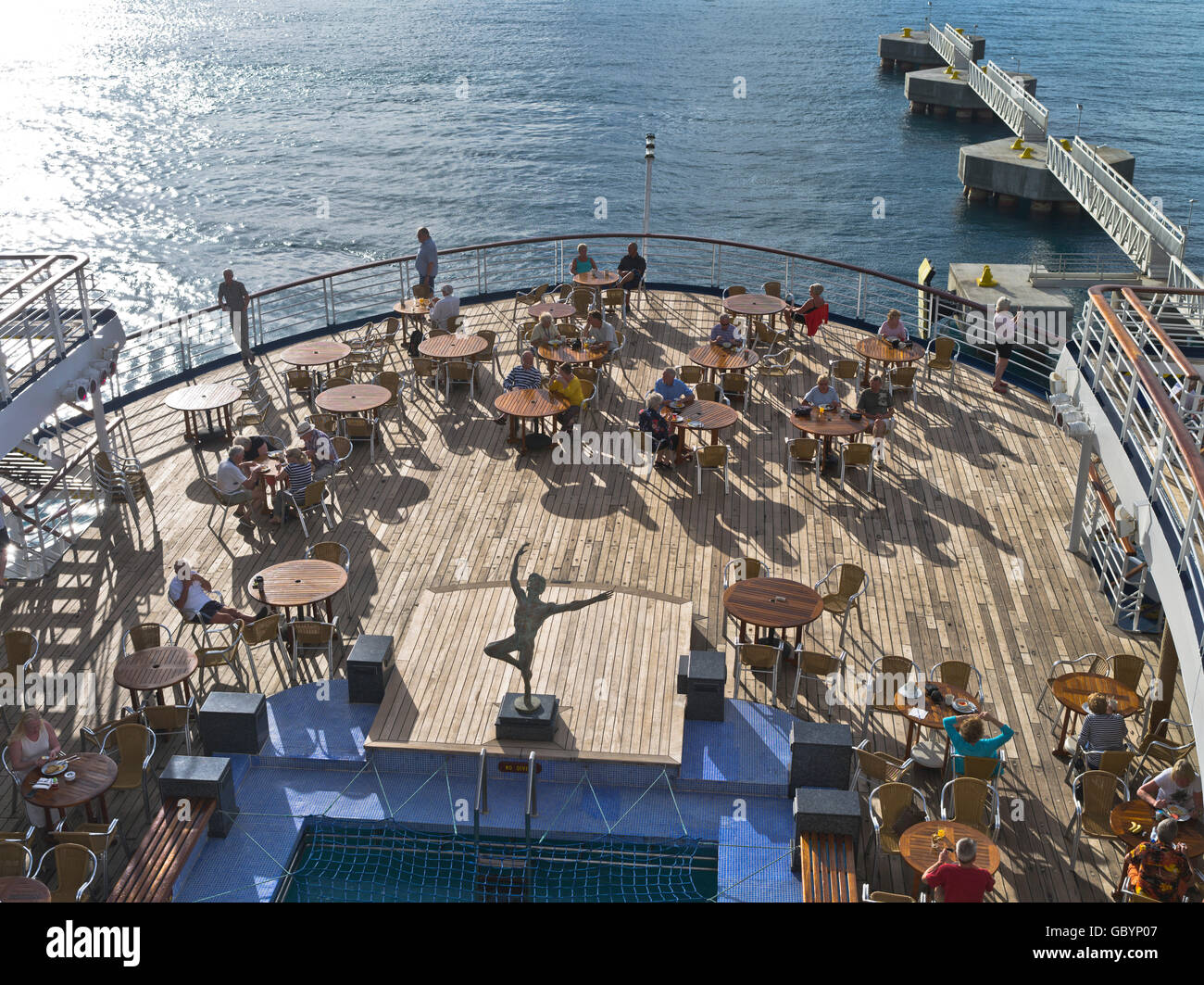 Passengers relaxing cruise deck hi-res stock photography and images - Alamy