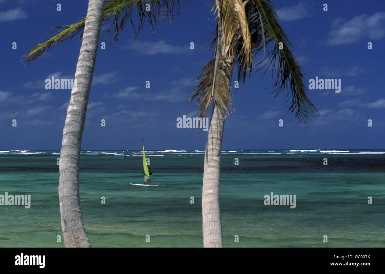 Die Strandlandschaft bei Bavaro an der Ostkueste an der Karibik in der Dominikanische Republik.  (KEYSTONE/Urs Flueeler) Stock Photo
